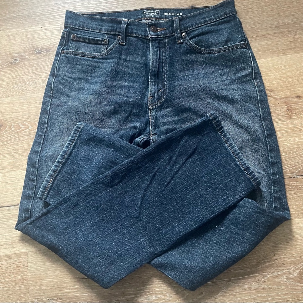 Levi Strauss Signature regular mens jeans. Size 32x32 Very good condition. Blue